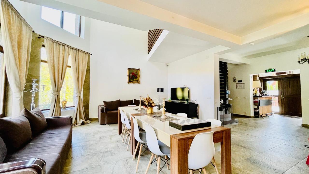 Vila Mama Jana Буштени Экстерьер фото